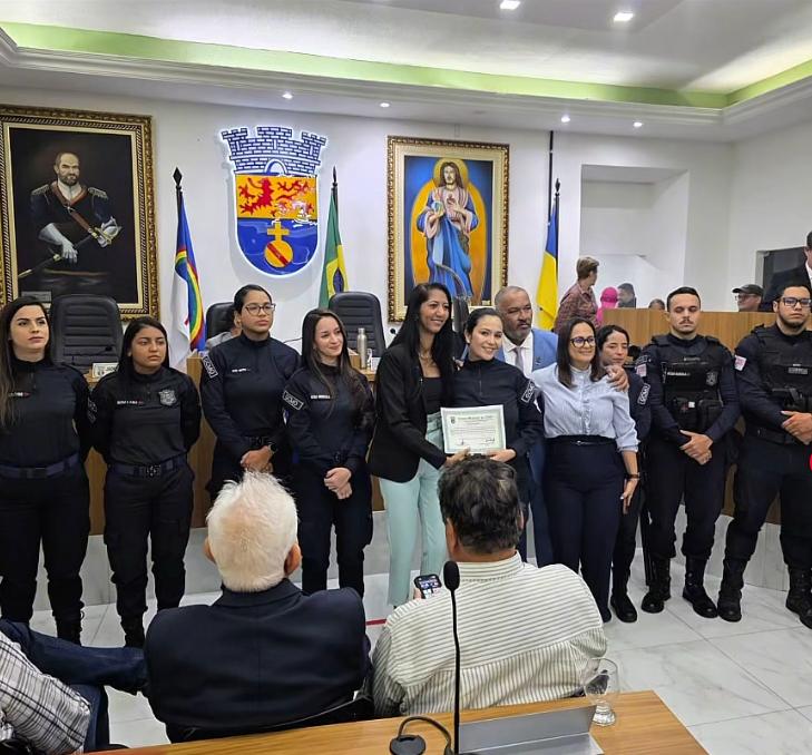 Câmara de Olinda concede voto de aplauso à Patrulha Maria da Penha pelo trabalho em defesa das mulheres