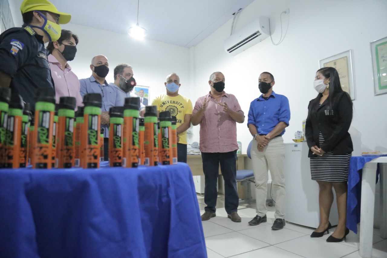 Entrega sprays Guarda Municipal