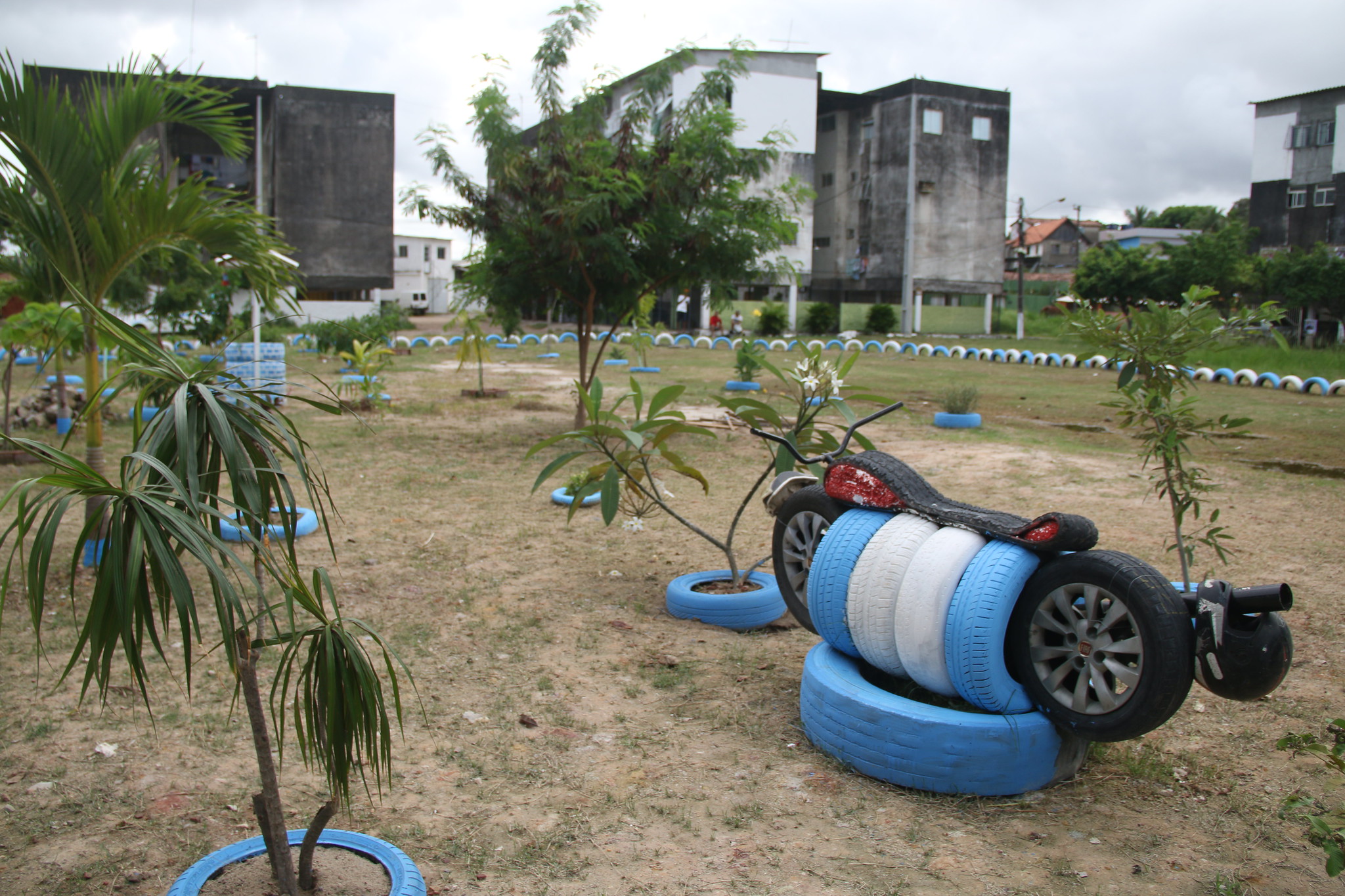 Prefeitura de Olinda erradica pontos de lixo irregulares na cidade