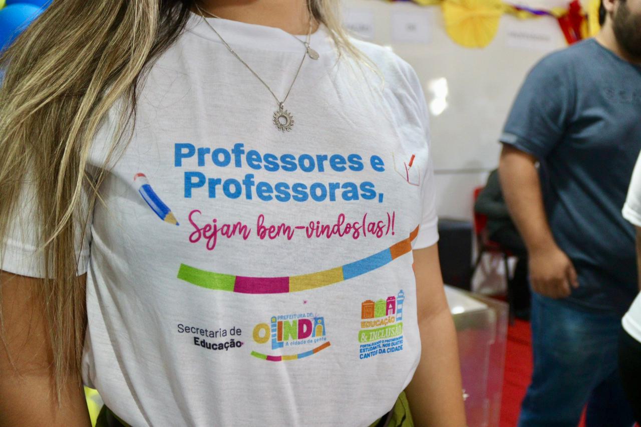 Olinda inicia lotação de professores aprovados em concurso público
