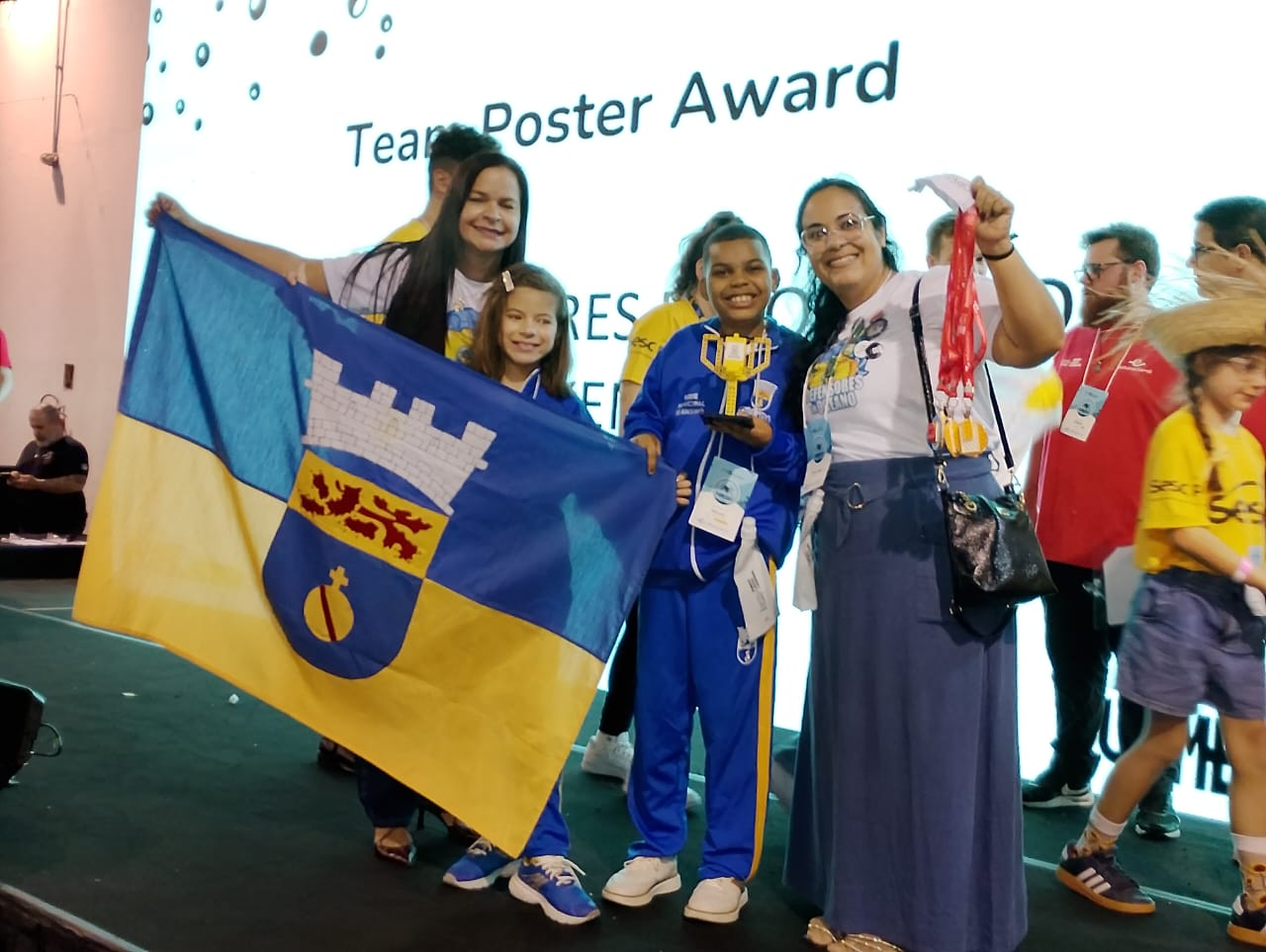 Estudantes de Olinda representa município na
