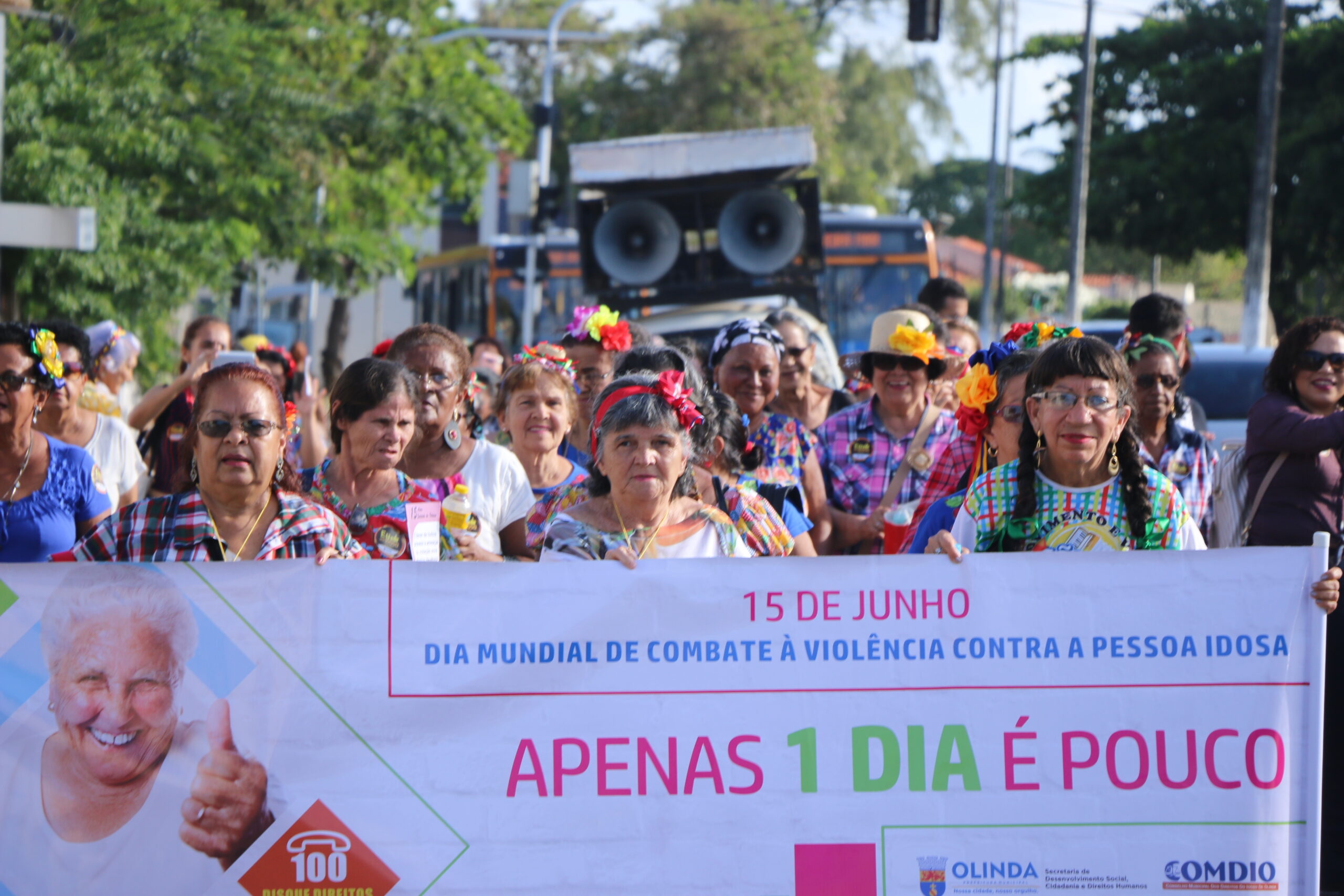 290618-caminhada-de-combate--pessoa-idosa_41283245180_o