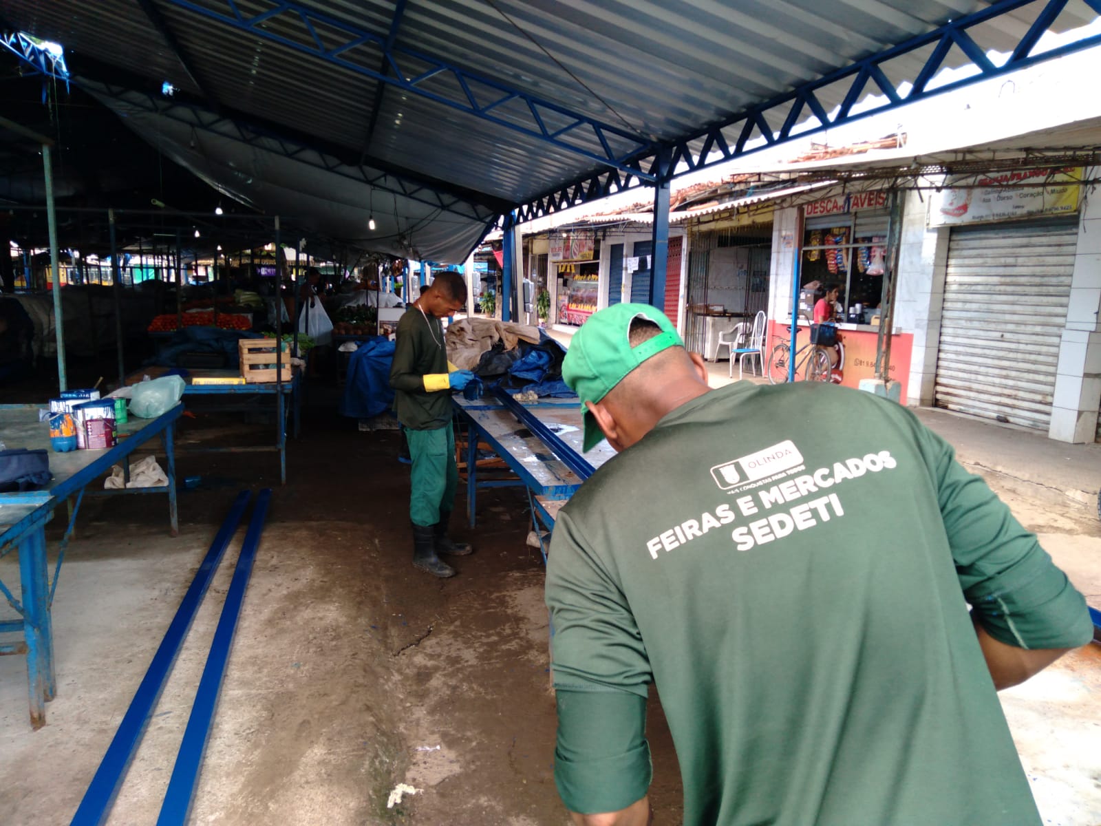 Telhado - feira de Rio Doce (1)