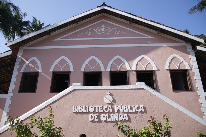 bbiblioteca-Pública-790x527