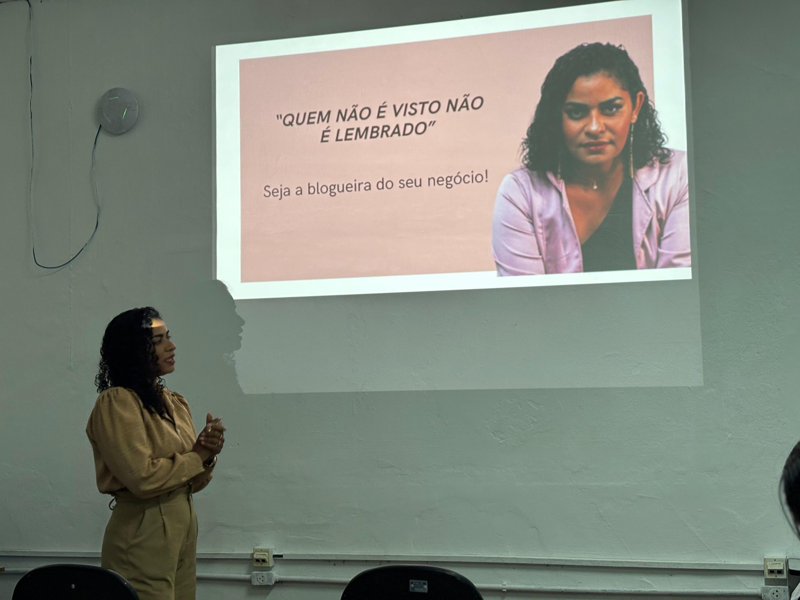 Terça Delas orienta empreendedoras de Olinda em palestra sobre finanças